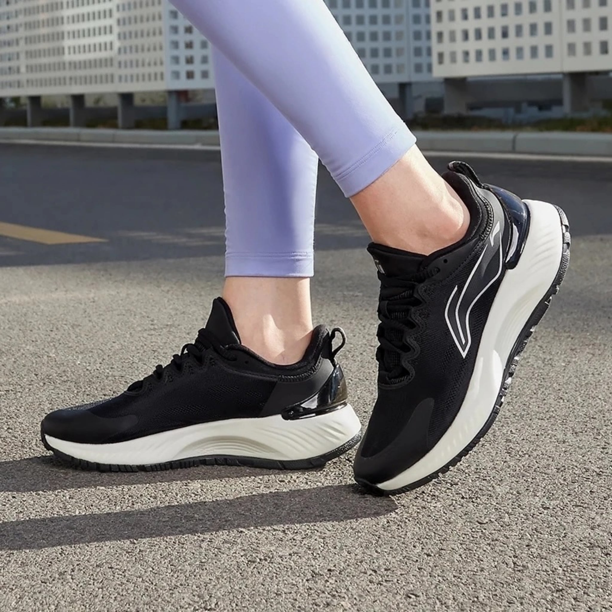 Li-Ning YueYing Cushion Black Women