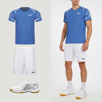 Li-Ning badminton T-shirt til mænd med perfekt pasform. Shop Looket 