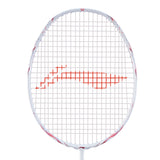 Li-Ning Bladex 800 ketcher hoved med rød grafik og letvægtsdesign til hurtigere sving.