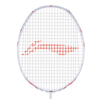 Li-Ning Bladex 800 ketcher hoved med rød grafik og letvægtsdesign til hurtigere sving.